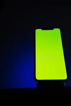 Hero object of the latest iphone smartphone telephone with green screen and Foto stock