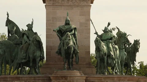 HEROES SQUARE MILLENIUM MONUMENT 4 MS Stockbeeldmateriaal 39483772