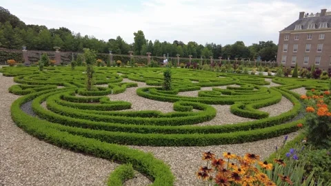 Het Loo Palace gardens, Netherlands August 15 2022 Stock Footage 296800757