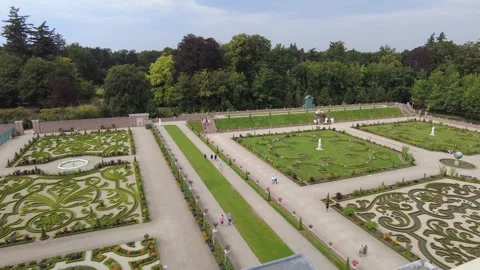 Het Loo Palace gardens, view from the roof Netherlands August 15 2022 Stock Footage 296801198