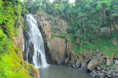 Hew Narok waterfall Fotos de archivo
