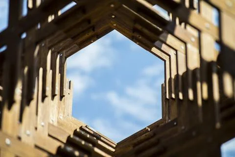 Hexagon pattern on the background of sky. Foto stock