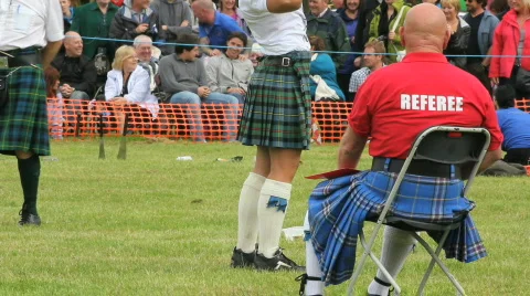 HG  stone putt referee  Video stock 854408