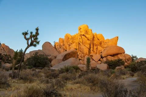 Hidden Valley Rock Formations at Sunset 写真素材