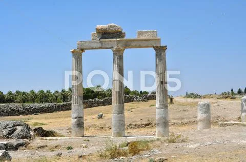 Hierapolis gymnasium Stock Photos