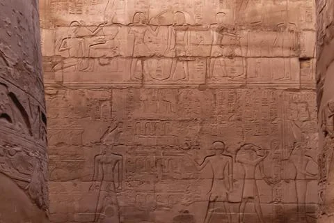 Hieroglyphs on wall of Karnak Temple Complex, famous architectural landmark i Stock Photos