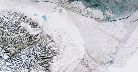 High-altitude aerial of uppermost Canada, ice in the Beaufort Sea Vidéo 89152016