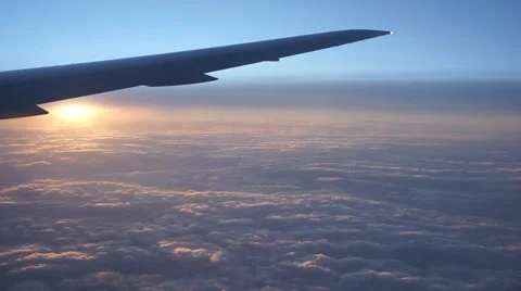 High Altitude Airplane Sunset with Clouds Vidéo 39415656
