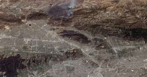 High-altitude circular tracking shot of Los Angeles 動画素材 97328691
