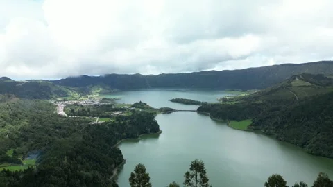 High Altitude View of Lush Valley and Blue Waters-06 스톡 동영상 322686799