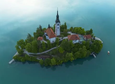 High-Angle Aerial View of Bled Island and Lake Bled in Slovenia 스톡 사진