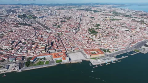 High angle aerial view of Lisbon metropolitan area on Tagus River 库存影片 342023793