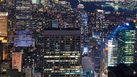 High Angle Close Up View of Manhattan at Night 動画素材 90068073
