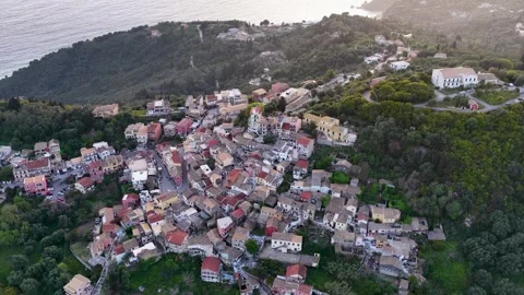 High Angle Drone View of Pelekas Village Roofs in Corfu, Greece. Authentic 库存影片 333723335