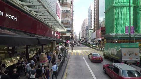 High angle front view vehicle shot, Nathan road, Kowloon, Hong Kong 库存影片 161026787