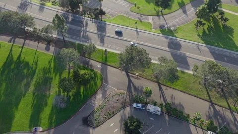 High Angle over Vacation Isle, Mission Bay, San Diego Vídeo Stock 327570498