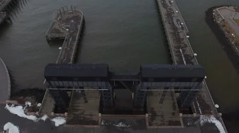 High Angle Pan to Manhattan Video stock 61742407