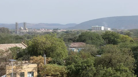 High angle panning shot of the city of Dire Dawa, Ethiopia Stock-Footage 125876773