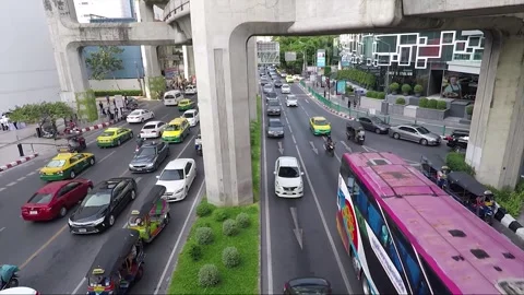 High Angle Street View, Rama I Road, Phaya Thai Road Traffic, Bangkok, Thailand Stock Footage 289720577