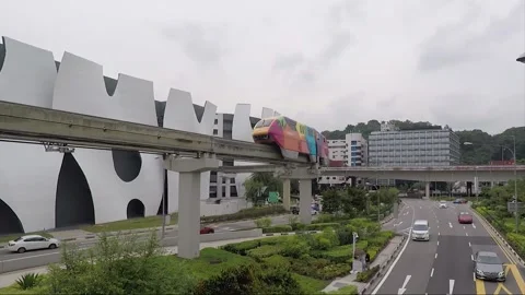 High Angle Street View, Sentosa Express Monorail, Singapore 库存影片 330110334