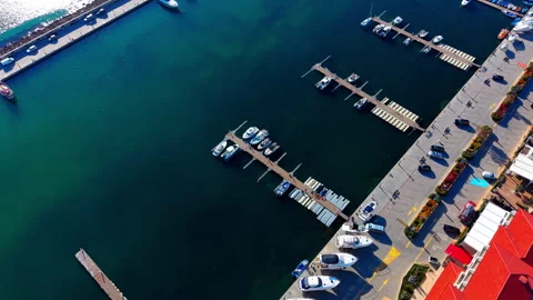 High angle view of boat docks and waterfront Stock-Footage 334315403