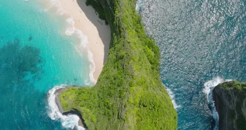 High-angle view of Cap de T-Rex and Kelingking Beach, Penida Island, Bali, Video stock 250537896