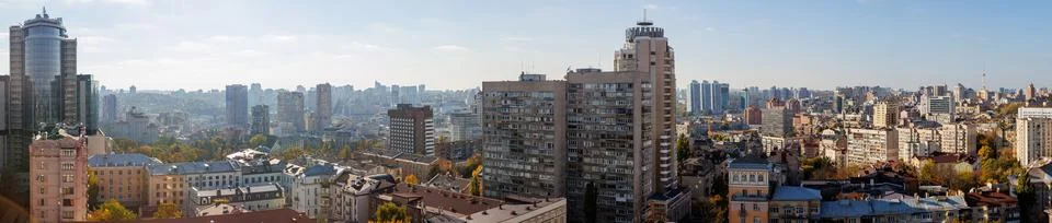 High-angle view capturing the diverse architecture of Kyiv, Ukraine. Stockfoto's