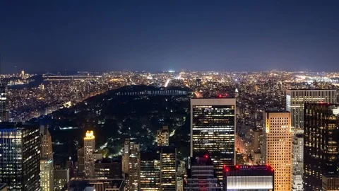 High Angle View of Central Park, Midtown and Upper Manhattan at Night Video stock 90068918