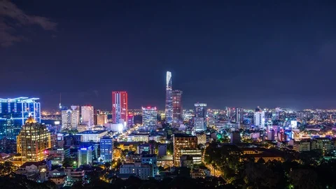 High angle view of Ho Chi Minh City downtown, Vietnam time lapse by night Vídeo Stock 116853250