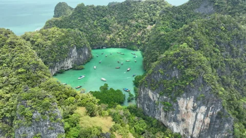 High angle view of Koh Hong Lagoon .Ko hong island lagoon Thailand Vídeos de archivo 235734097