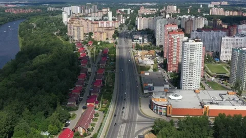 High angle view of main city highway - Likhachevskiy prospect Видео 204132363