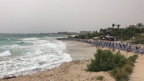 High Angle View of Ocean Waves Breaking Onto Sand Video stock 106358051