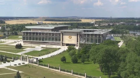 High angle view  over park and streets in Central Minsk 스톡 동영상 40179566