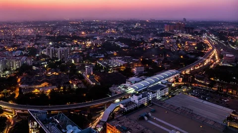 High angle view on Sandal Soap Factory metro station and Yeswanthpur industrial Vídeo Stock 118859145
