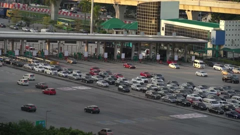 High angle view of the traffic jam in Kuala Lumpur Malaysia during rush hour. Stock Footage 224031759