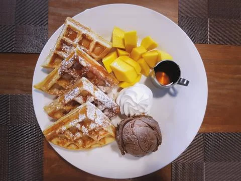High Angle View of Waffle Chocolate Ice Cream with Honey Syrup Foto stock
