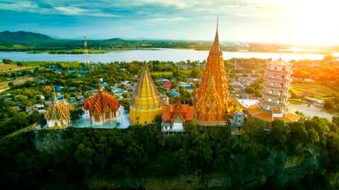 High angle view of wat thumsaue kanchanaburi one of most popular traveling de Stock-Fotos