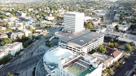 High In The City Stockbeeldmateriaal 123947646