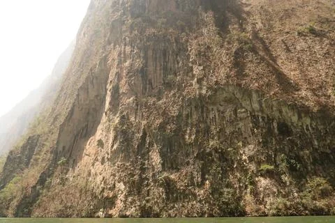 The high cliffs that form the impressive Sumidero Canyon/Canon del Sumidero,  Stock Photos