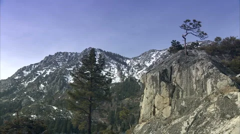 High cliffs at lake tahoe Stock-Footage 986687