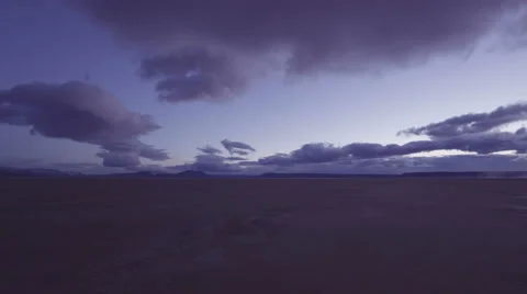 High desert playa night to day transition, over-exposing, Red Camera 스톡 동영상 60989502