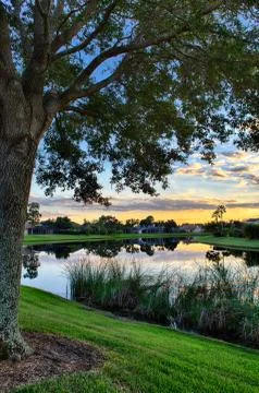High Dynamic Range sun set photo of Hunters Creek Community Foto stock