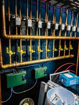 High Efficiency wall mounted gas boiler with multiple zone valves Photos
