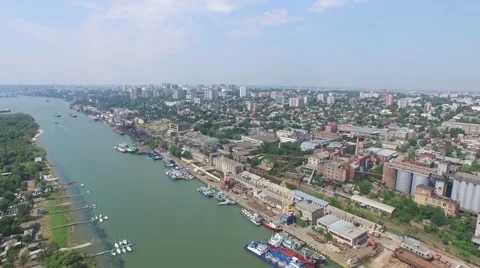 High flight over river Don in Rostov-on-Don Stock-Footage 56929328