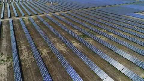High Flying through the rows of solar panels Stock Footage 153447327