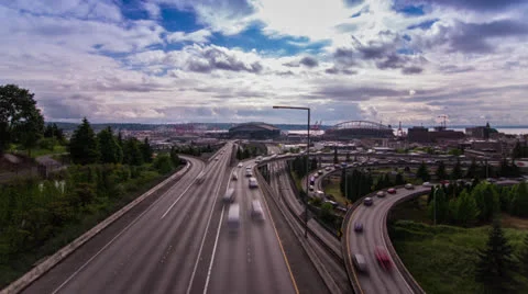 High Impact Traffic in Seattle Video stock 24975930