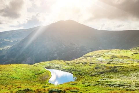 High mountain lake 库存照片