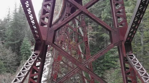 High, old and rusty metal bridge.  Change Creek Trestle on the Snoqualmie Valley Stock Footage 239107361