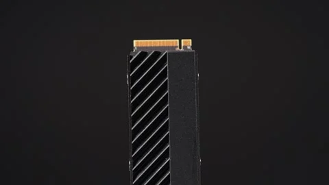 High-performance NVMe SSD display are for storage of massive datasets for t.. 库存影片 329323237