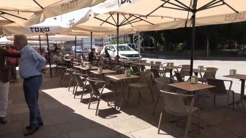 High-pressure system weakens and temperatures drop in Galicia this Tuesday, Sant Stock Footage 338404660